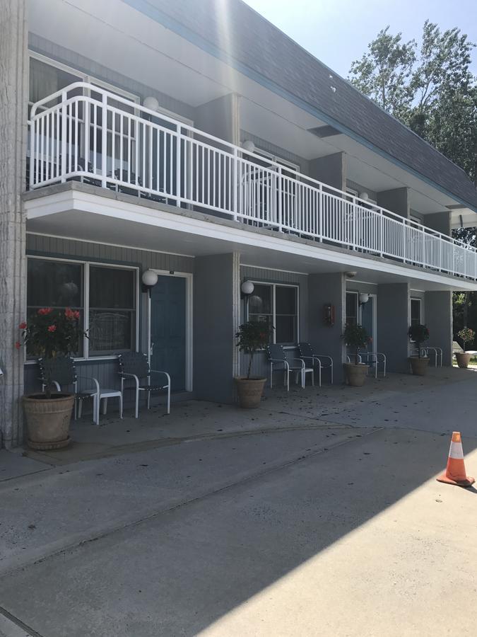 Cape Harbor Motor Inn Cape May Exterior photo